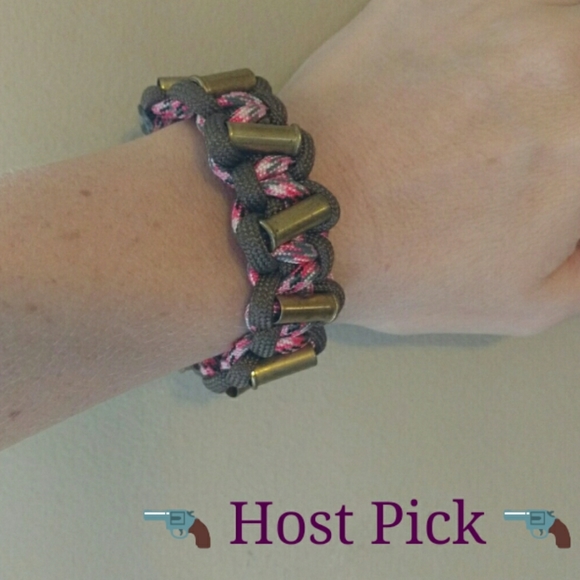 Handmade Spent 22 Bullet Ammo Paracord Bracelet - Picture 1 of 5